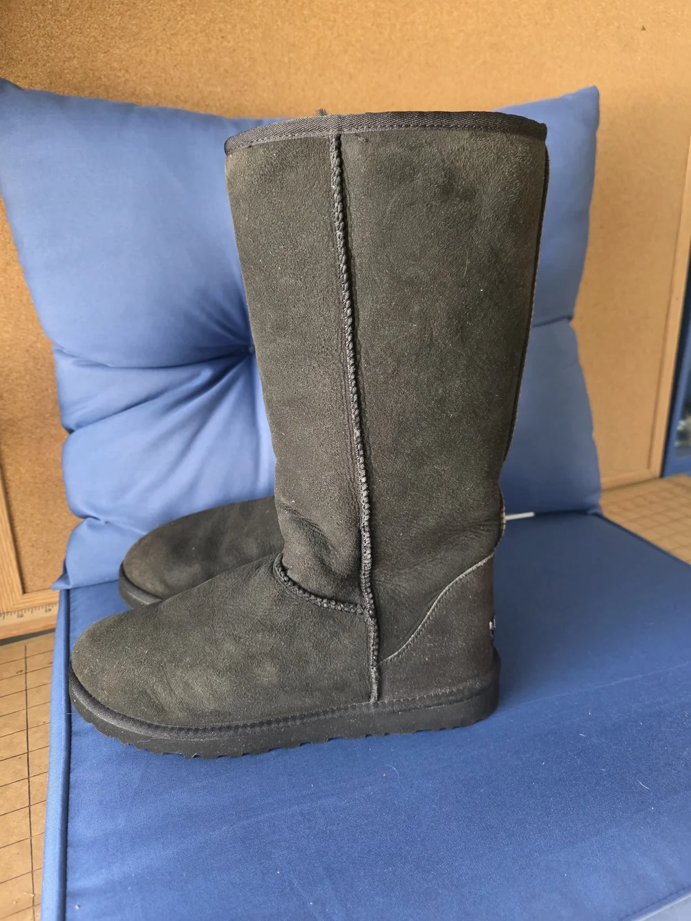 UGG Australia Classic Tall Black Sheepskin Boots Size 9